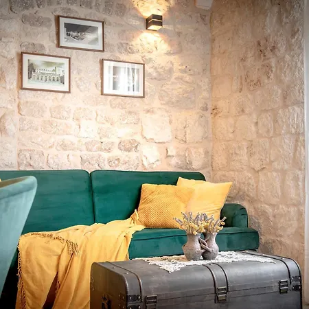 The Renaissance - Zf Hvar Appartement *